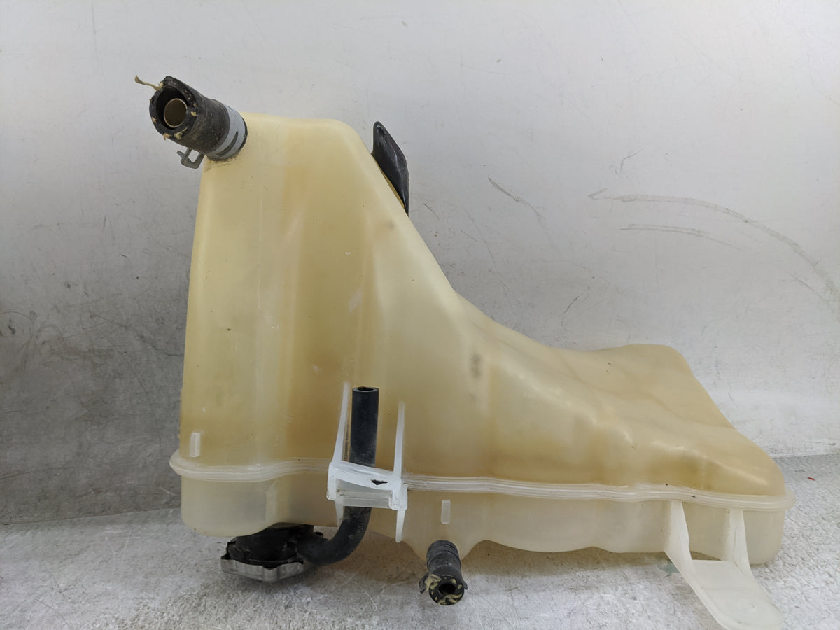 2011 Dodge Challenger Radiator Coolant Overflow Expansion Tank Bottle 1476937 - Oemusedautoparts1.com