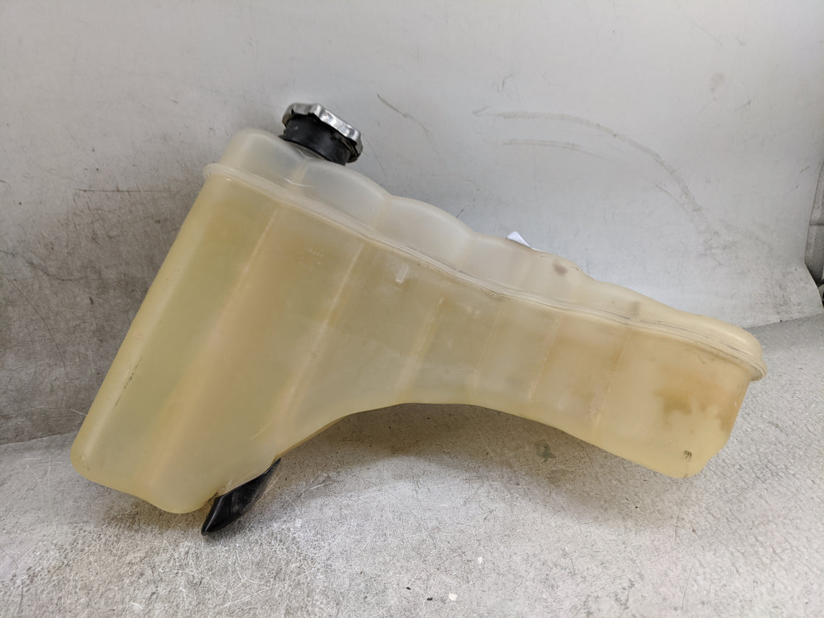 2011 Dodge Challenger Radiator Coolant Overflow Expansion Tank Bottle 1476937 - Oemusedautoparts1.com