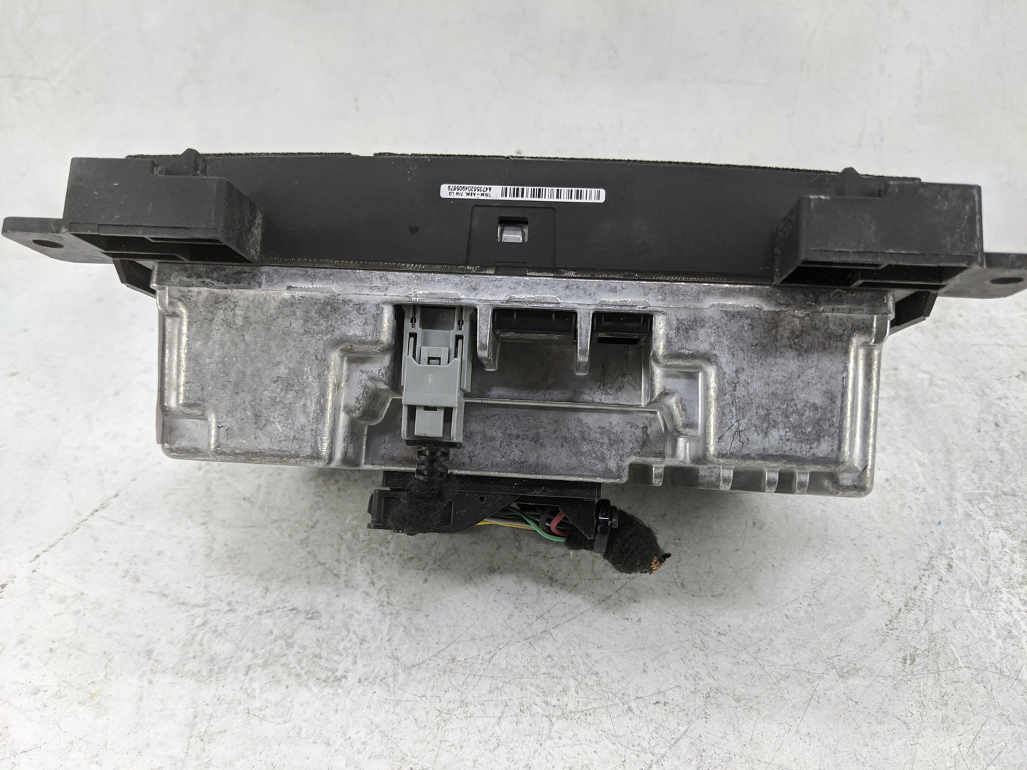 2018-2019 Dodge Challenger Radio AM FM Cd Player Receiver Replacement P/N:68399217AC RCPDEVP17-0277-A1 Fits Fits 2018 2019 O