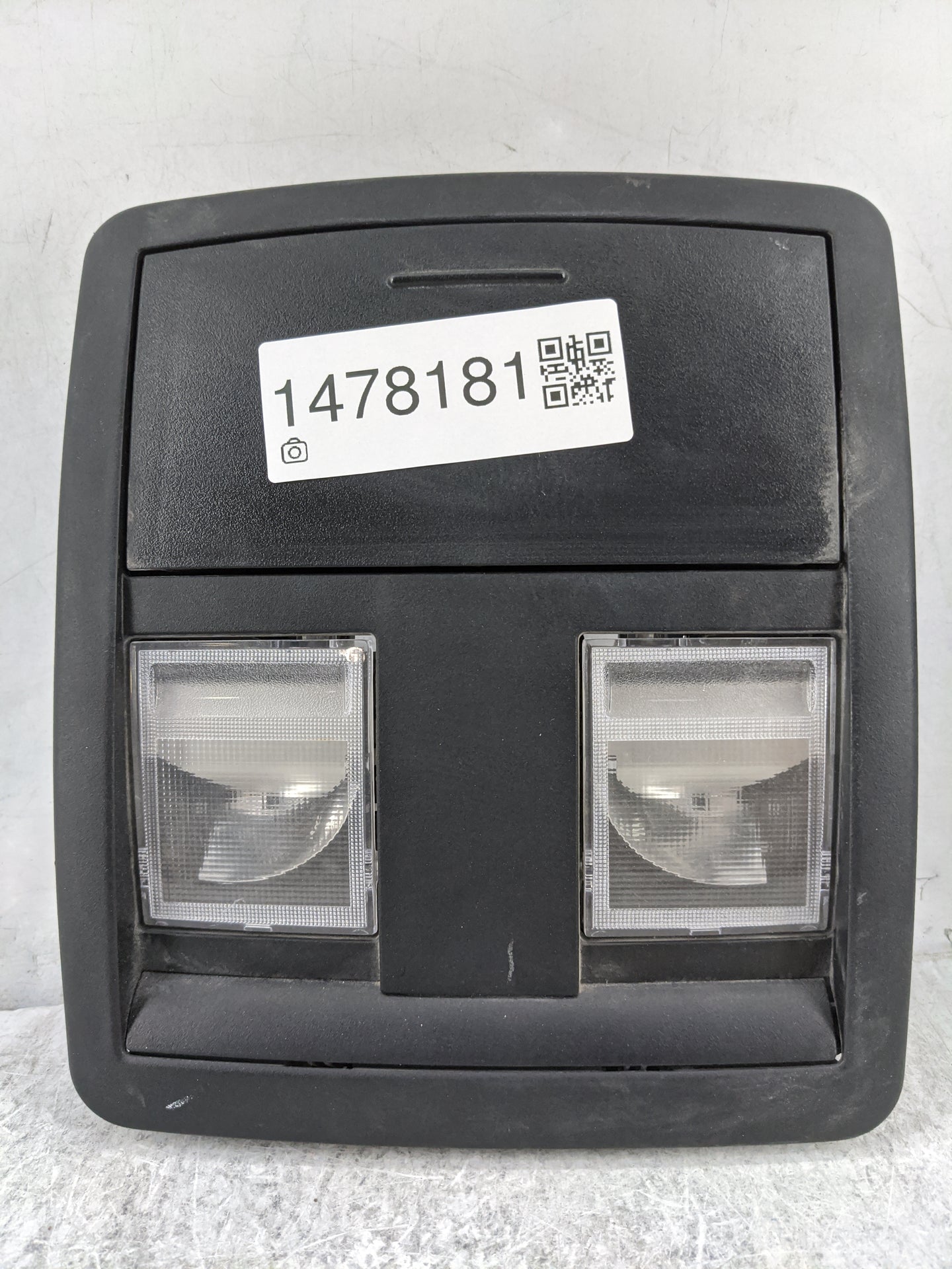 2019 Dodge Challenger Overhead Roof Console Black - Oemusedautoparts1.com