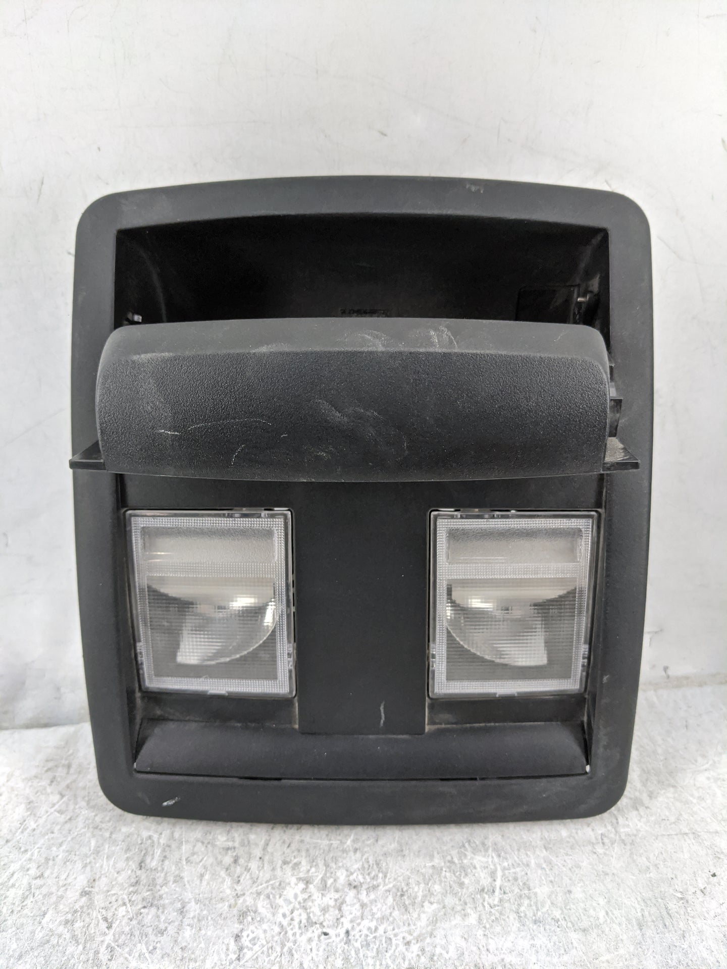 2019 Dodge Challenger Overhead Roof Console Black - Oemusedautoparts1.com