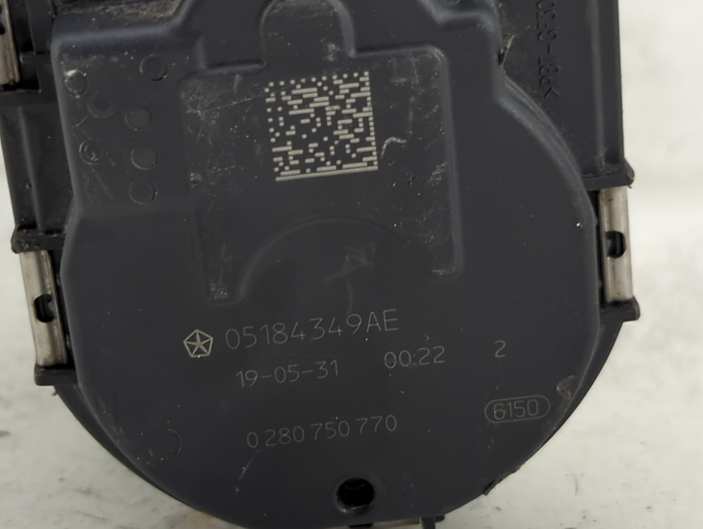 2011-2022 Dodge Challenger Throttle Body P/N:05184349AE 0280750770 Fits OEM Used Auto Parts - Oemusedautoparts1.com