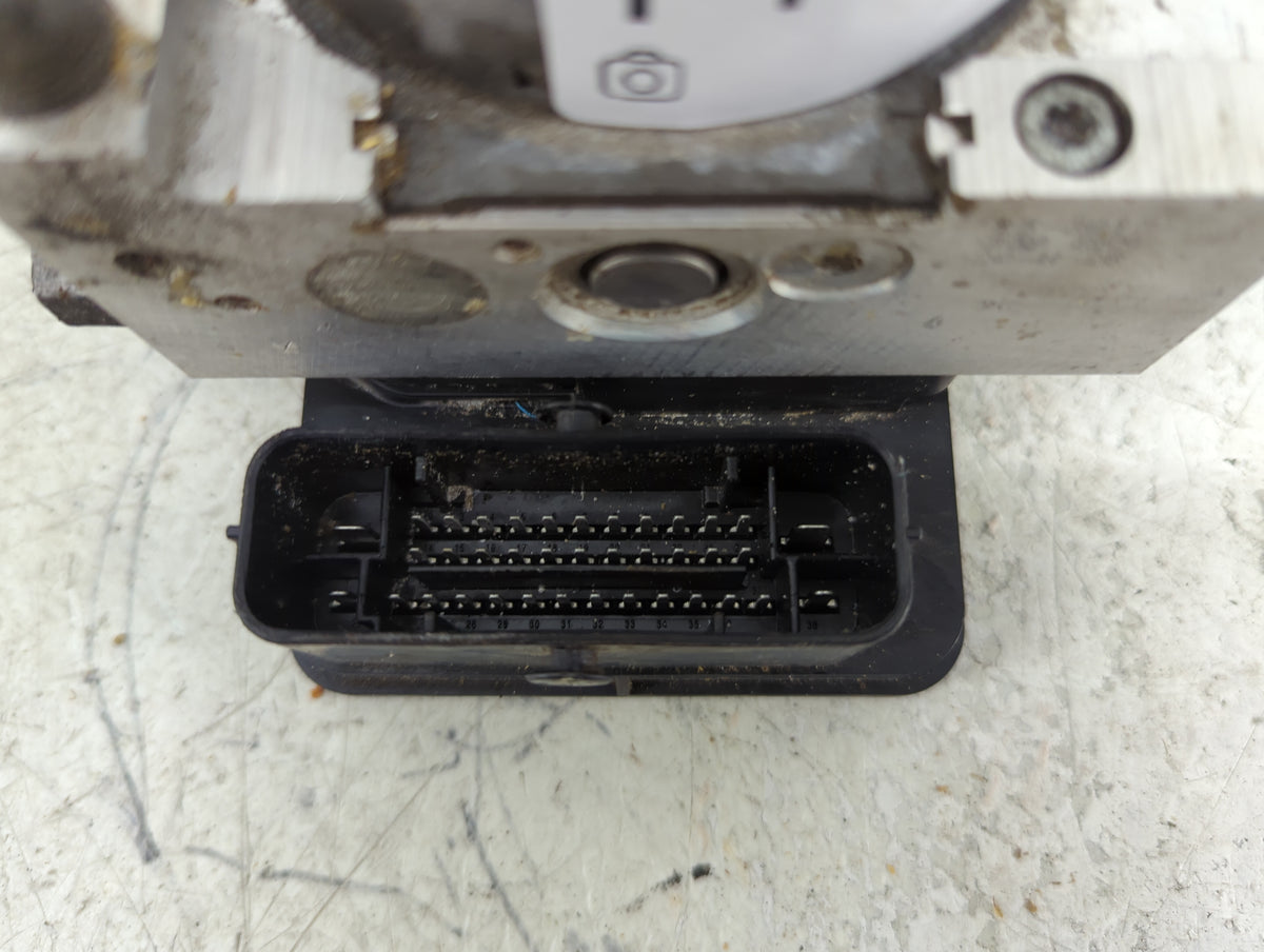 2018-2022 Dodge Challenger ABS Pump Control Module Replacement P/N:P68394697AD 68394697AD Fits Fits 2018 2019 2020 2021 2022