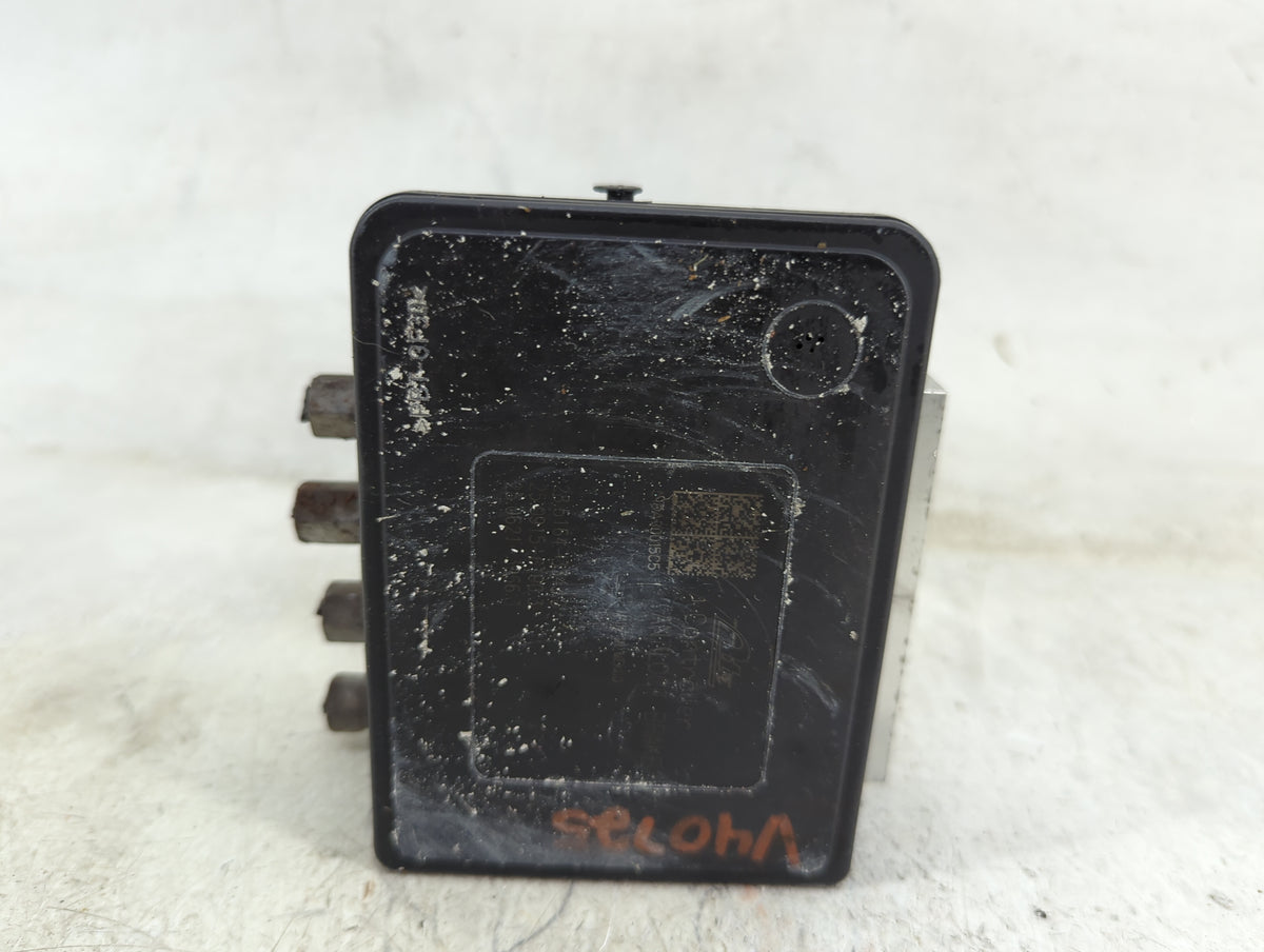 2018-2022 Dodge Challenger ABS Pump Control Module Replacement P/N:P68394697AD 68394697AD Fits Fits 2018 2019 2020 2021 2022