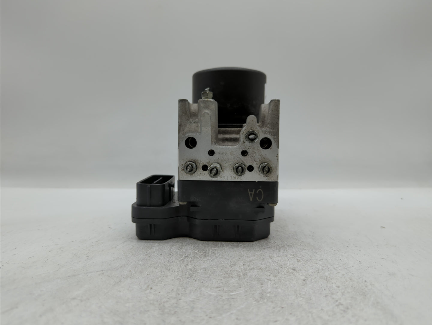 2011-2018 Dodge Challenger Throttle Body P/N:05184349AB 05184349AE Fits Fits 2011 2012 2013 2014 2015 2016 2017 2018 2019 OE
