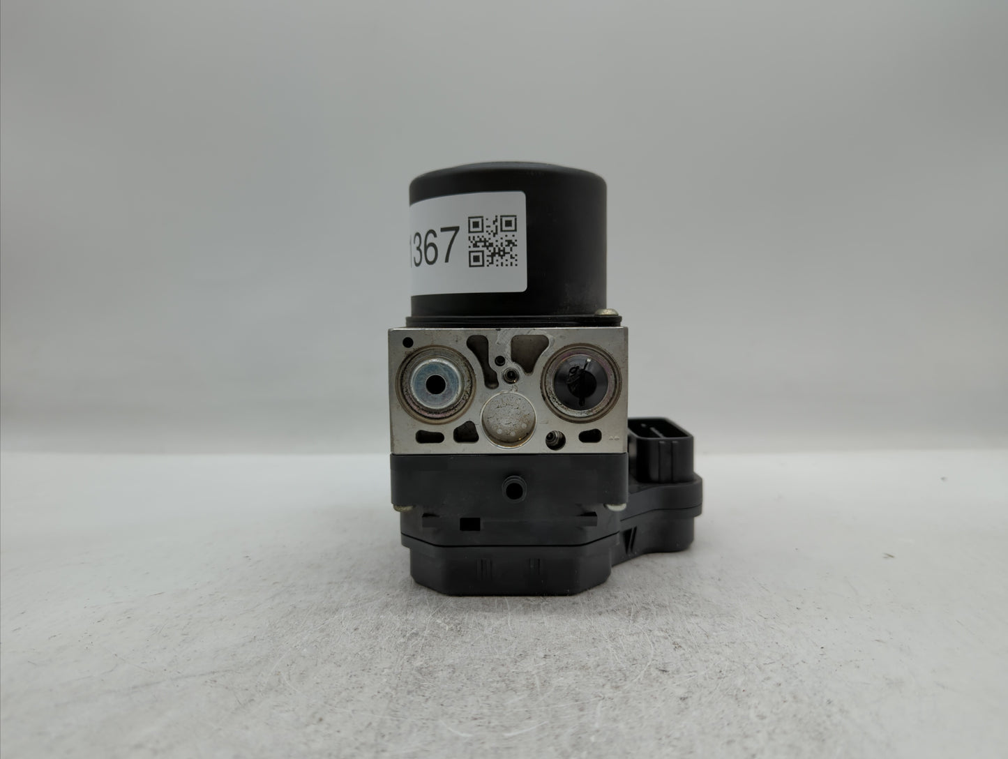 2011-2018 Dodge Challenger Throttle Body P/N:05184349AB 05184349AE Fits Fits 2011 2012 2013 2014 2015 2016 2017 2018 2019 OE