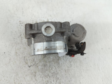 2011-2018 Dodge Challenger Throttle Body P/N:05184349AC 05184349AE Fits Fits 2011 2012 2013 2014 2015 2016 2017 2018 2019 OEM Used Auto Parts