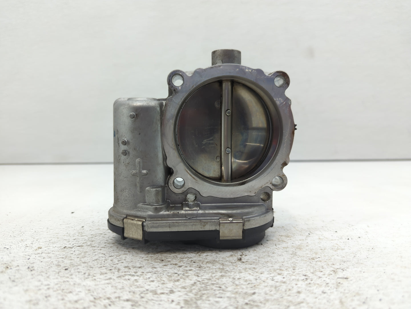 2011-2022 Dodge Challenger Throttle Body P/N:05184349AC 05184349AE Fits OEM Used Auto Parts - Oemusedautoparts1.com