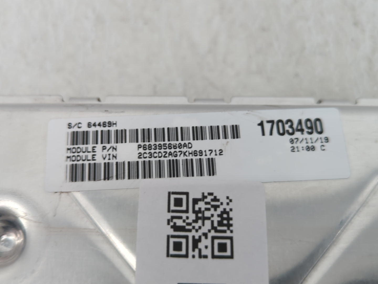 2018-2019 Dodge Challenger PCM Engine Control Computer ECU ECM PCU OEM P/N:P68330904AA Fits Fits 2018 2019 OEM Used Auto Par