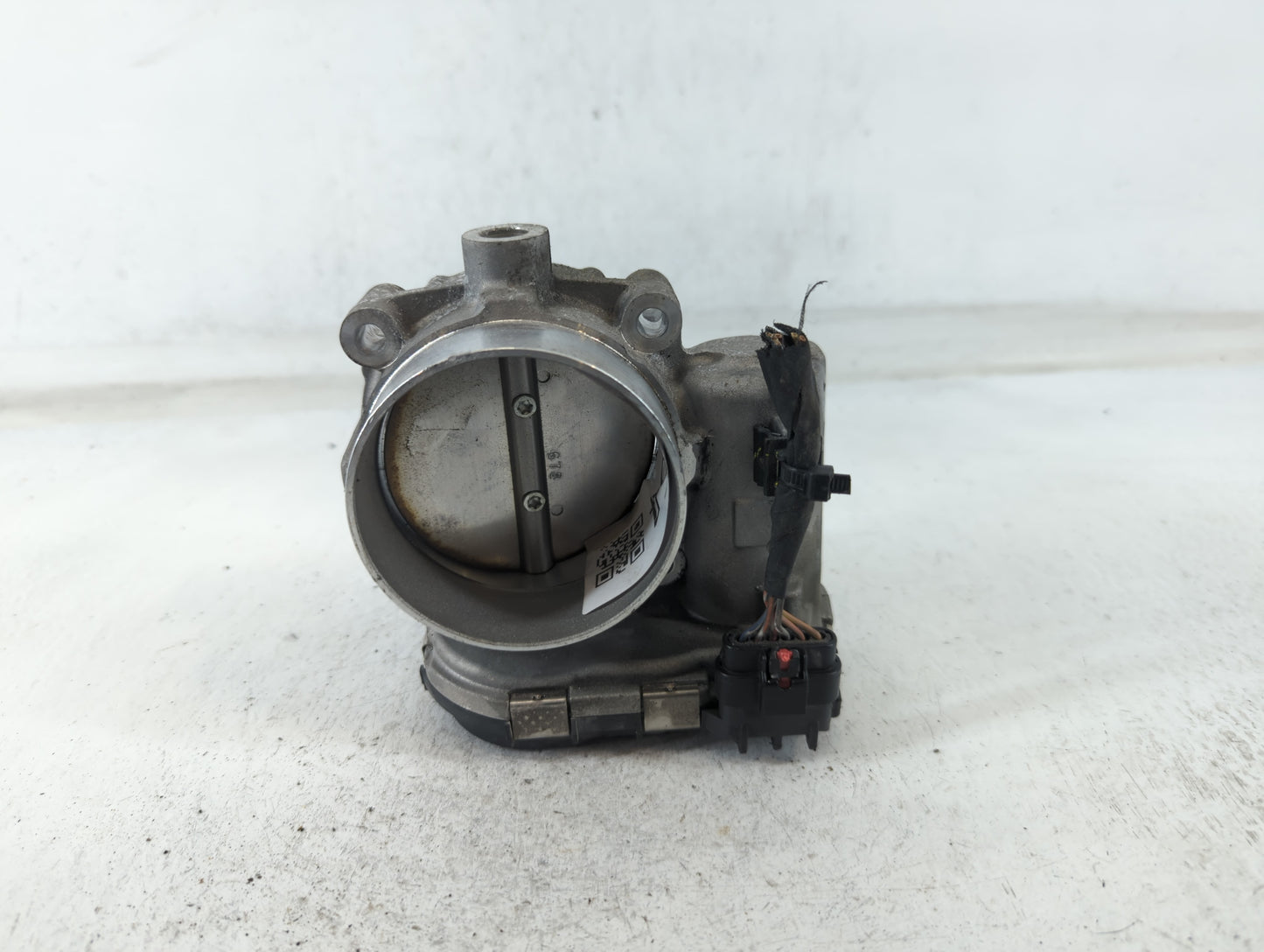 2011-2022 Dodge Challenger Throttle Body P/N:0 280 750 770 05184349AE Fits OEM Used Auto Parts - Oemusedautoparts1.com