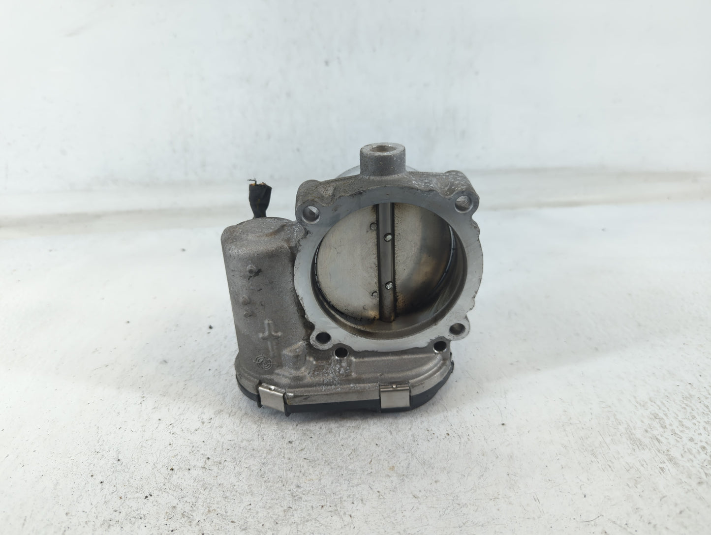 2011-2022 Dodge Challenger Throttle Body P/N:0 280 750 770 05184349AE Fits OEM Used Auto Parts - Oemusedautoparts1.com
