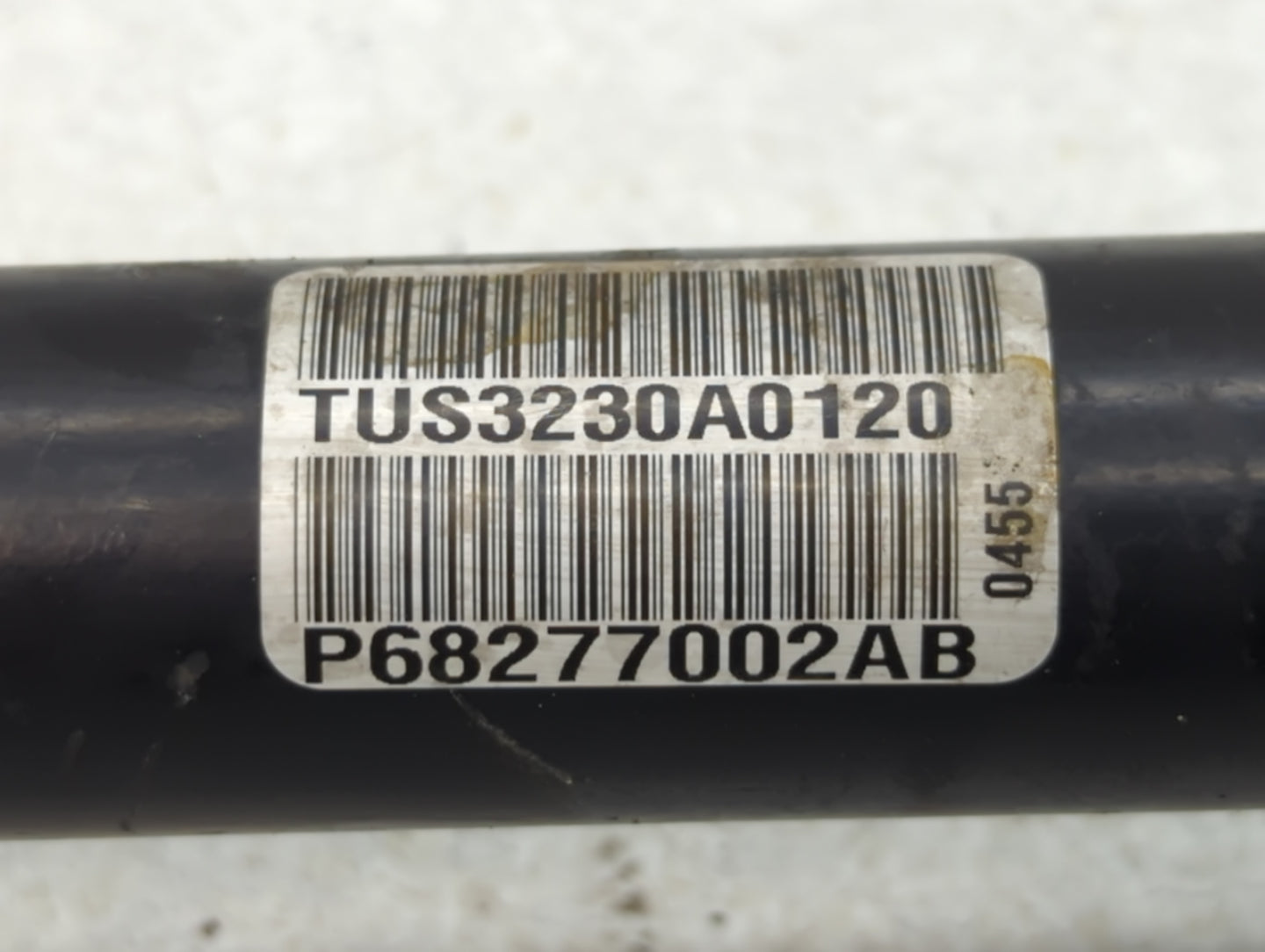 2017-2020 Dodge Challenger Axle Shaft Front Driver Cv C/v - Oemusedautoparts1.com