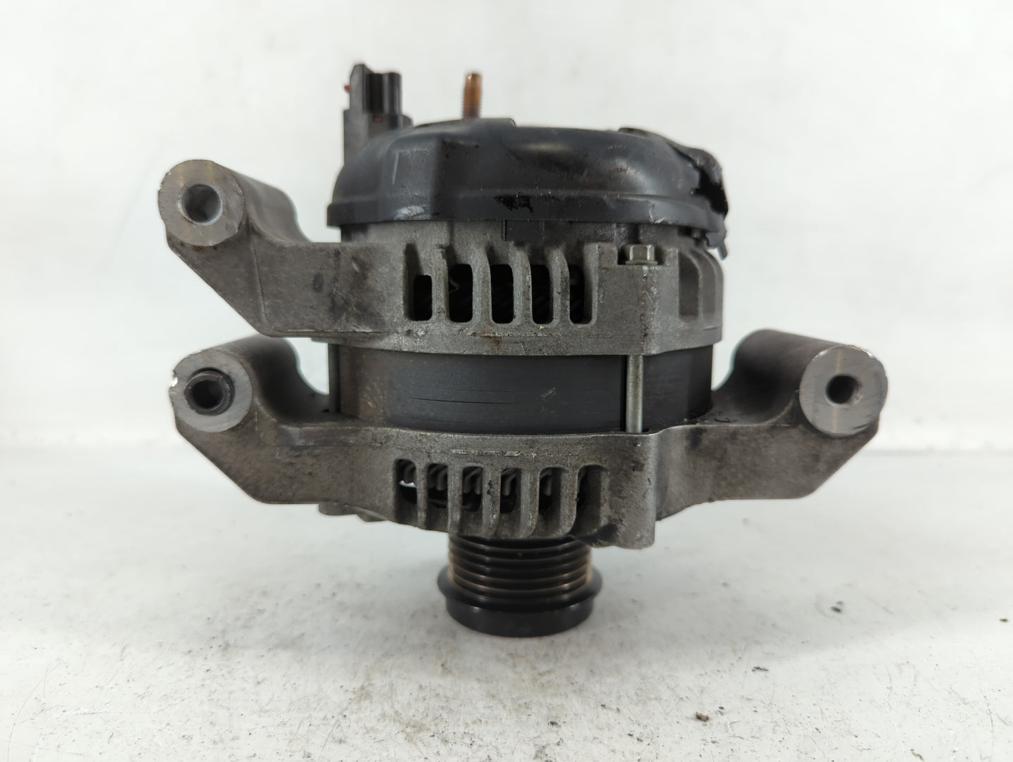 2011-2022 Dodge Challenger Alternator Replacement Generator Charging Assembly Engine OEM P/N:T421000-0752 P04801779AI Fits O