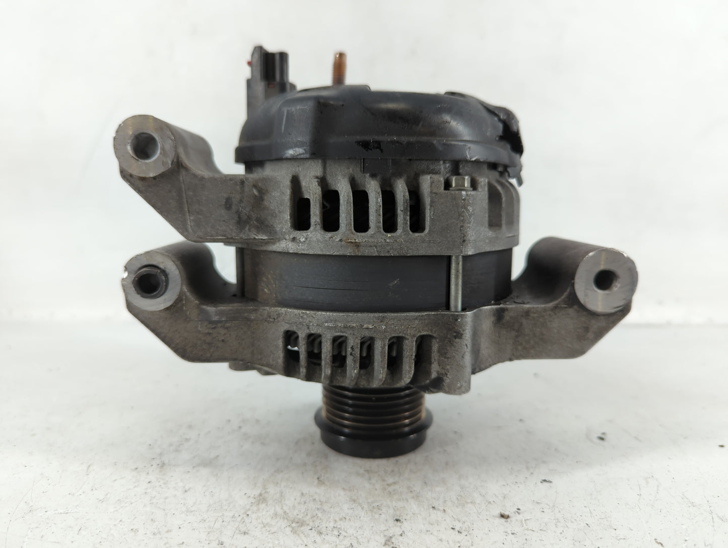 2011-2022 Dodge Challenger Alternator Replacement Generator Charging Assembly Engine OEM P/N:T421000-0752 P04801779AI Fits O