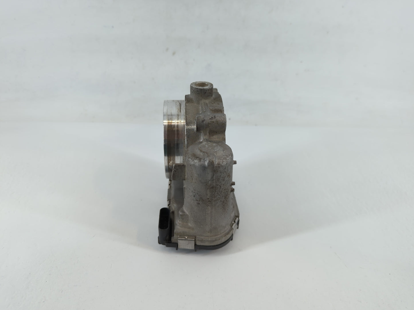 2011-2022 Dodge Challenger Throttle Body P/N:0 280 750 770 05184349AE Fits OEM Used Auto Parts - Oemusedautoparts1.com