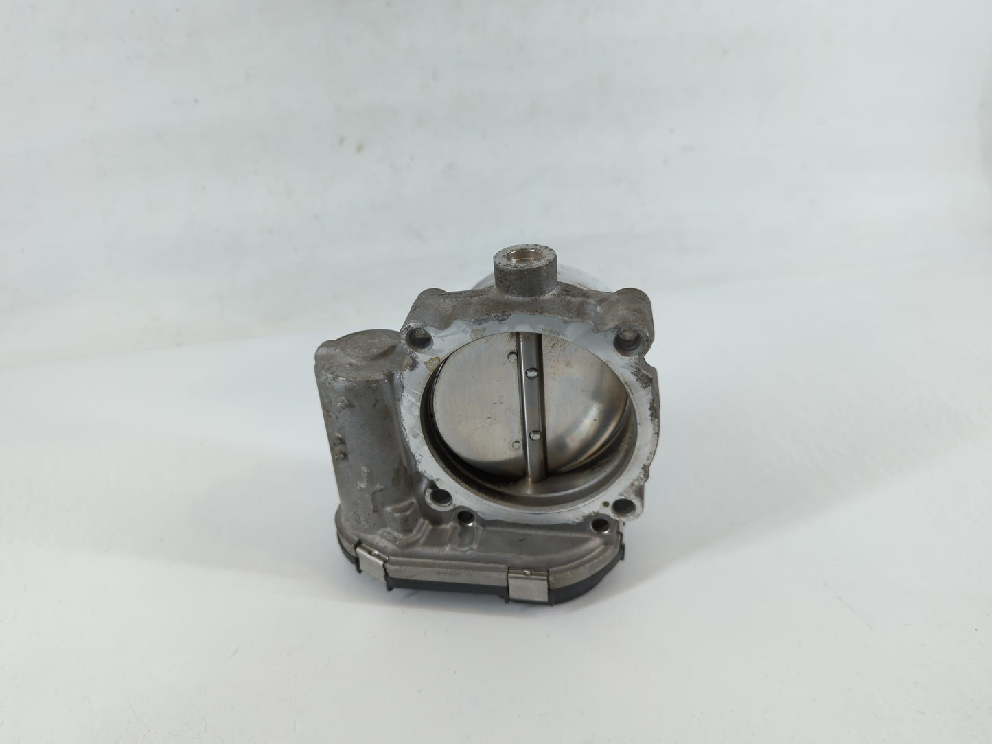2011-2022 Dodge Challenger Throttle Body P/N:0 280 750 770 05184349AE Fits OEM Used Auto Parts - Oemusedautoparts1.com