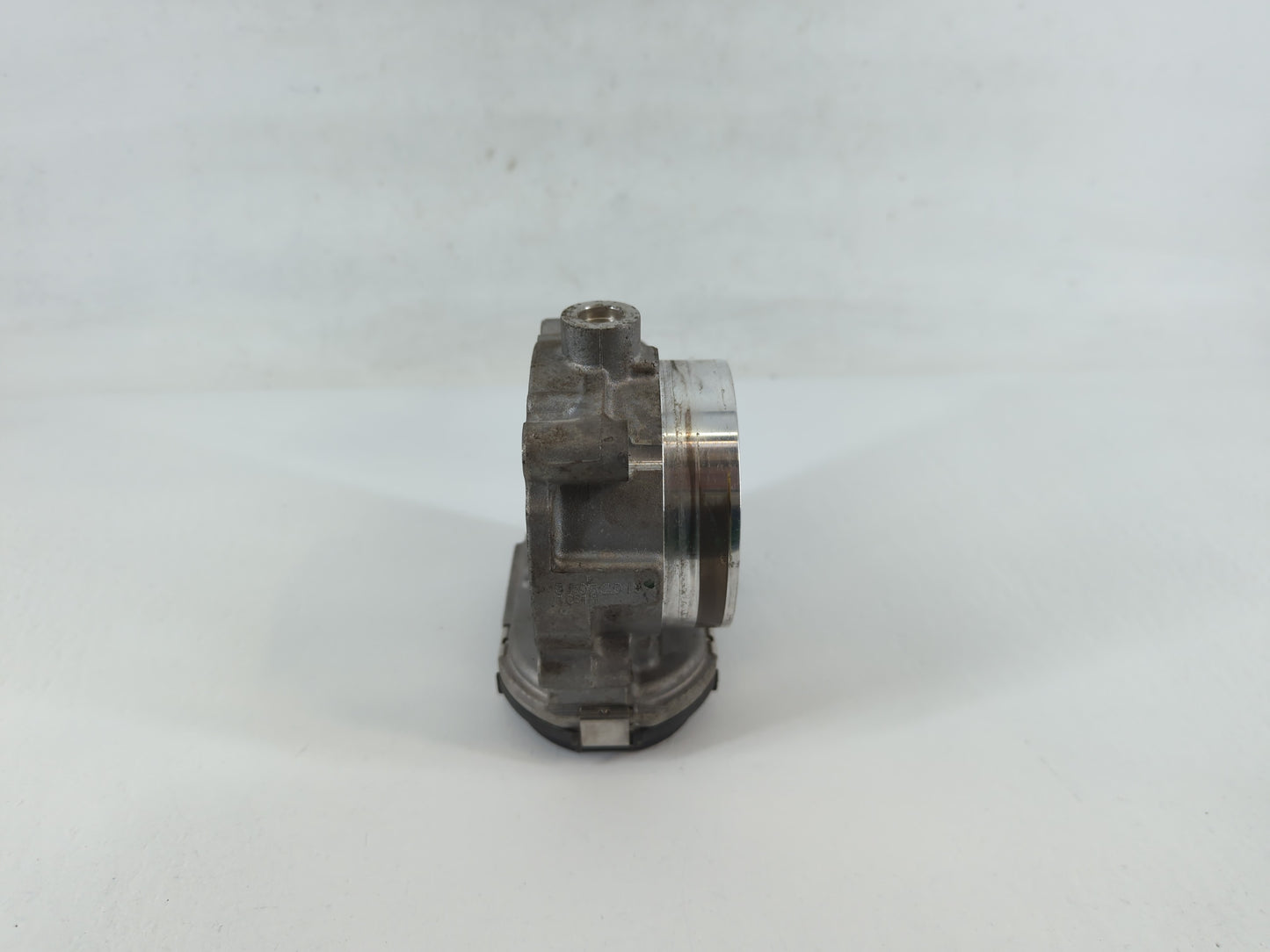 2011-2022 Dodge Challenger Throttle Body P/N:0 280 750 770 05184349AE Fits OEM Used Auto Parts - Oemusedautoparts1.com