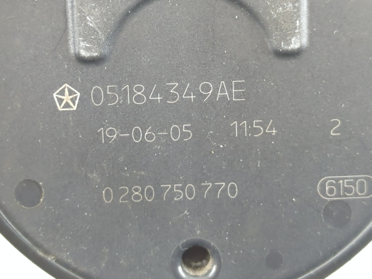 2011-2022 Dodge Challenger Throttle Body P/N:0 280 750 770 05184349AE Fits OEM Used Auto Parts - Oemusedautoparts1.com