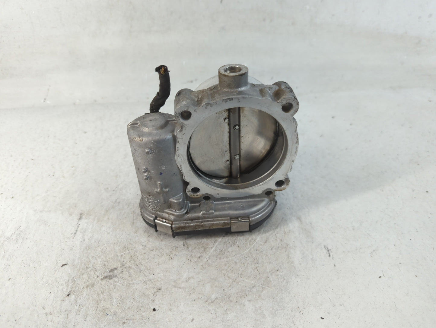 2011-2022 Dodge Challenger Throttle Body P/N:0 280 750 770 05184349AE Fits OEM Used Auto Parts - Oemusedautoparts1.com