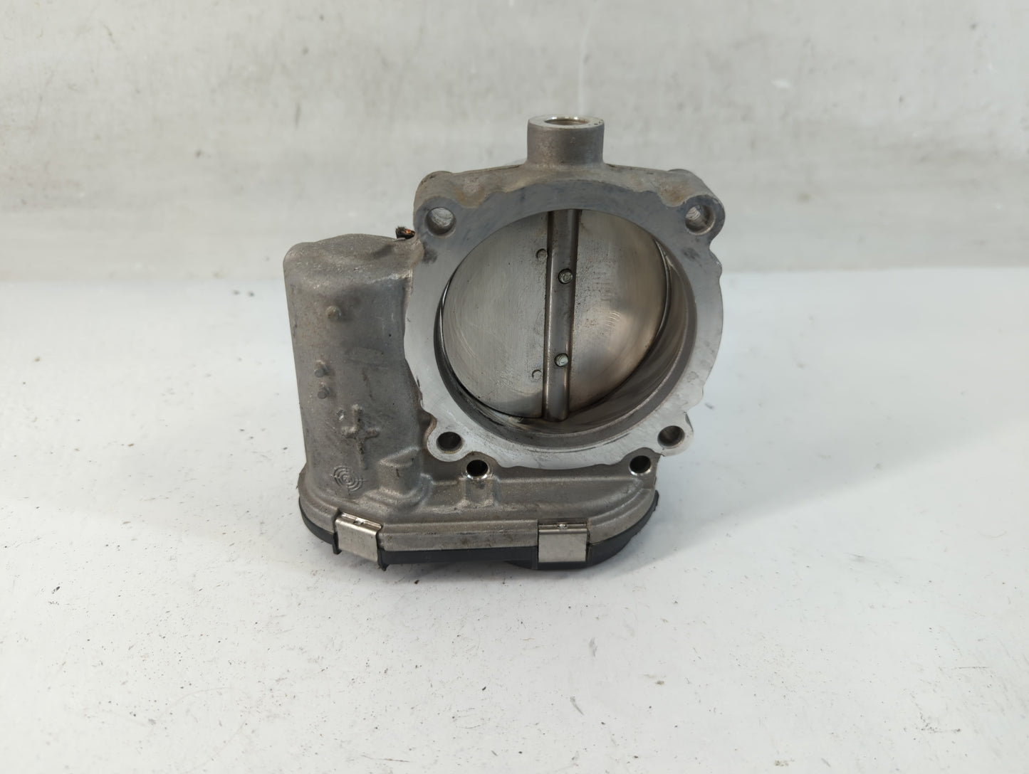 2011-2022 Dodge Challenger Throttle Body P/N:0 280 750 770 05184349AE Fits OEM Used Auto Parts - Oemusedautoparts1.com