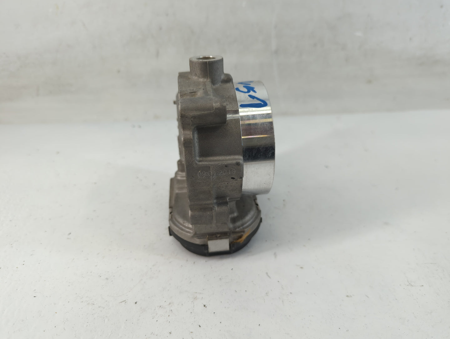 2011-2022 Dodge Challenger Throttle Body P/N:0 280 750 770 05184349AE Fits OEM Used Auto Parts - Oemusedautoparts1.com