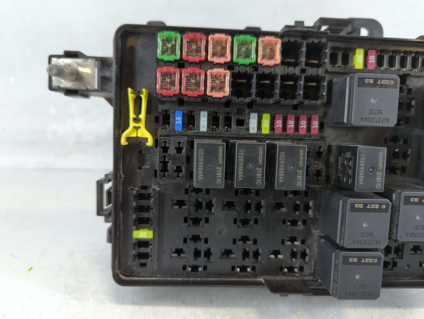 2019 Dodge Challenger Fusebox Fuse Box Panel Relay Module P/N:P68384600AC Fits OEM Used Auto Parts - Oemusedautoparts1.com