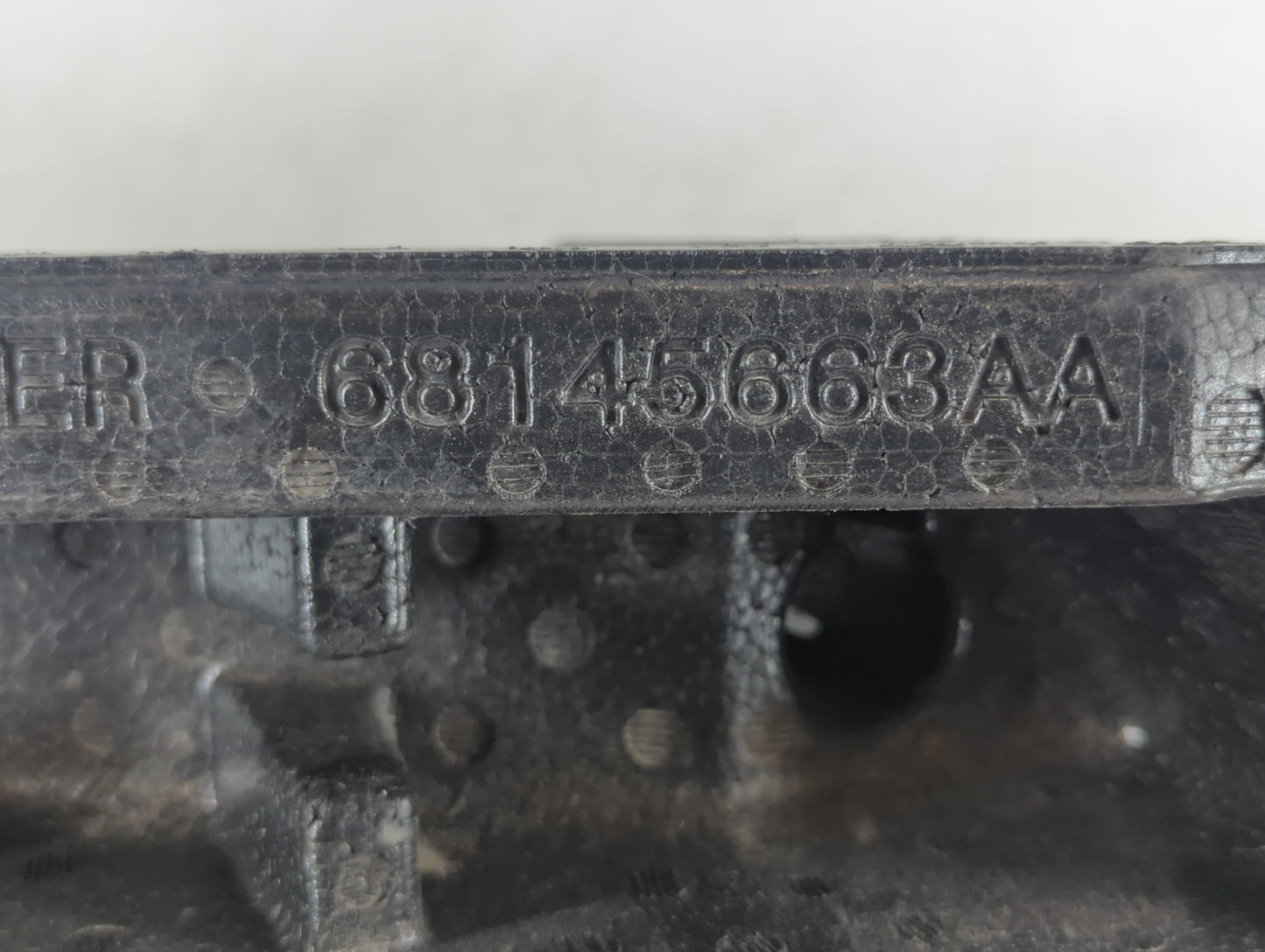2019 Dodge Charger Spare Scissor Car Jack - Oemusedautoparts1.com