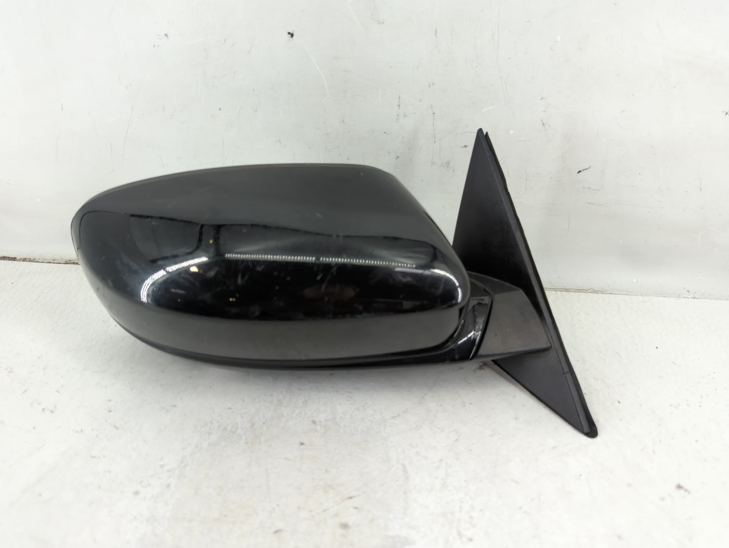 2015-2020 Dodge Charger Passenger Side View Mirror - Right Door Mirror OEM Used - Oemusedautoparts1.com