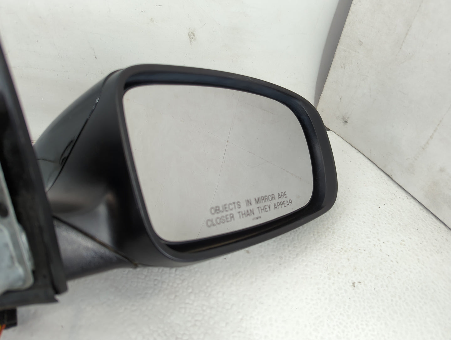 2015-2020 Dodge Charger Passenger Side View Mirror - Right Door Mirror OEM Used - Oemusedautoparts1.com