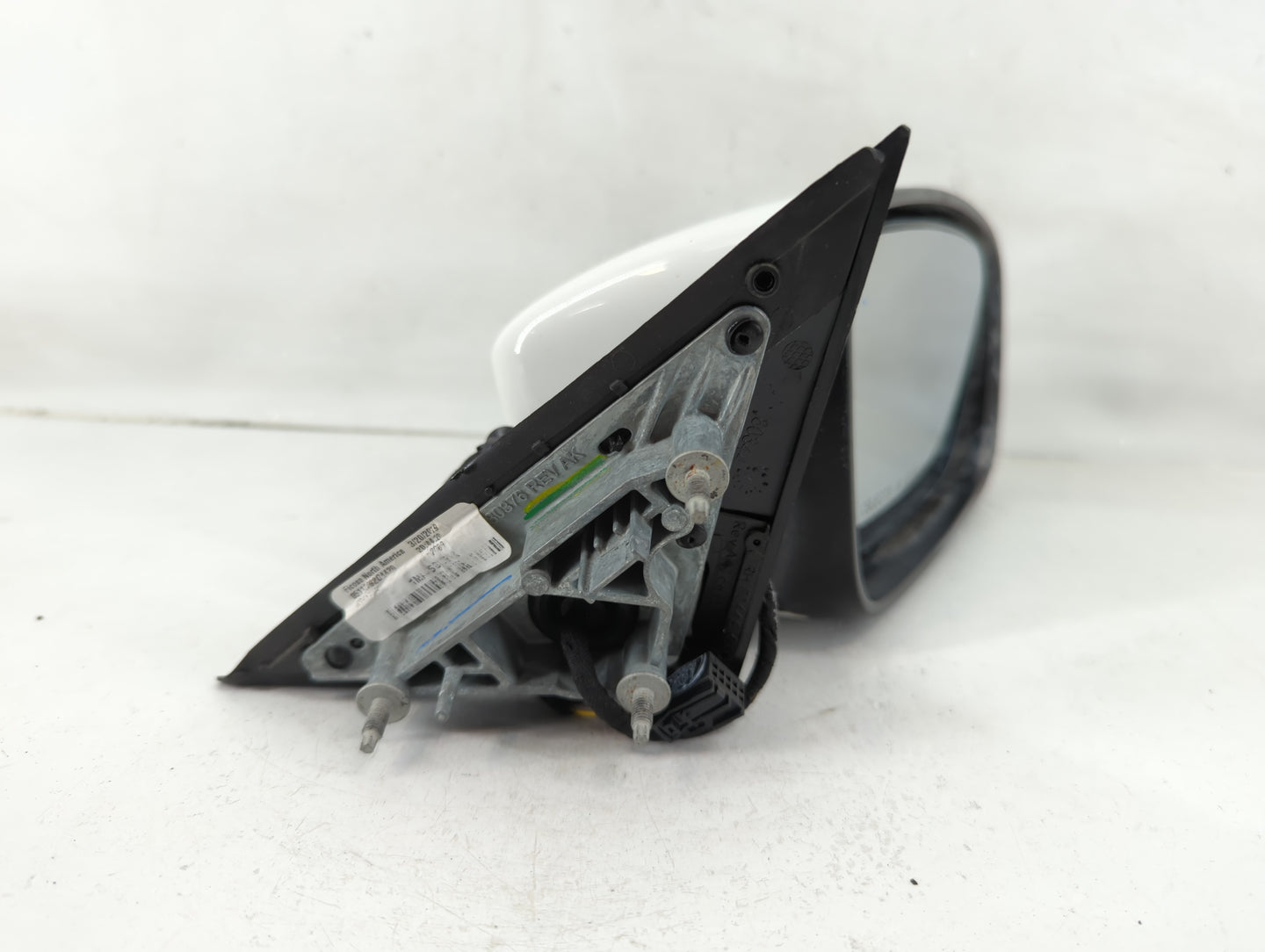2015-2020 Dodge Charger Passenger Side View Mirror - Right Door Mirror OEM Used - Oemusedautoparts1.com