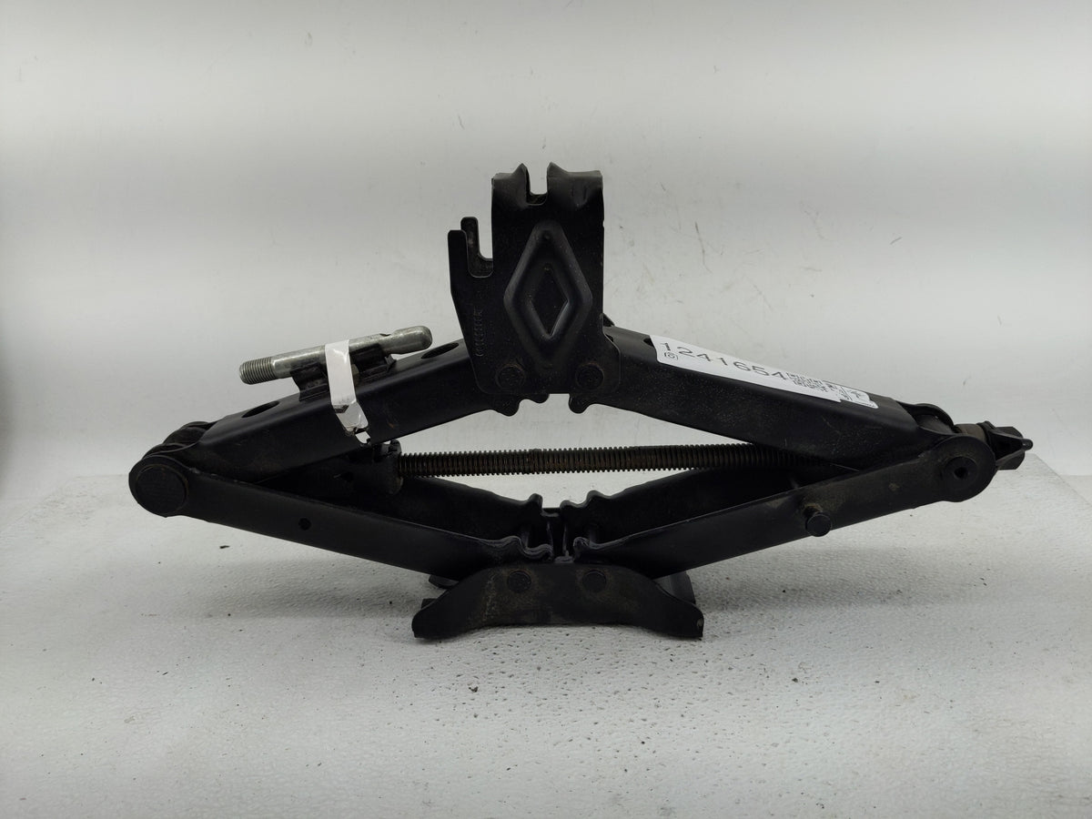 2019 Dodge Charger Spare Scissor Car Jack 1241654 - Oemusedautoparts1.com
