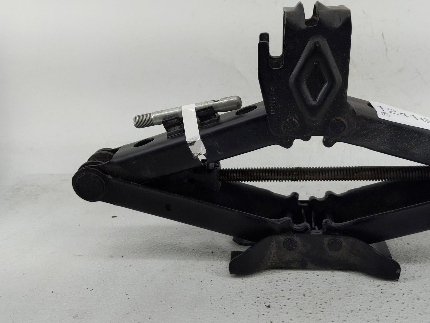 2019 Dodge Charger Spare Scissor Car Jack 1241654 - Oemusedautoparts1.com