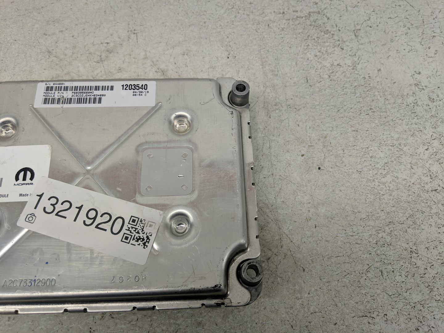 2018-2019 Dodge Charger PCM Engine Control Computer ECU ECM PCU OEM P/N:P68395660AD P68330904AA Fits Fits 2018 2019 OEM Used