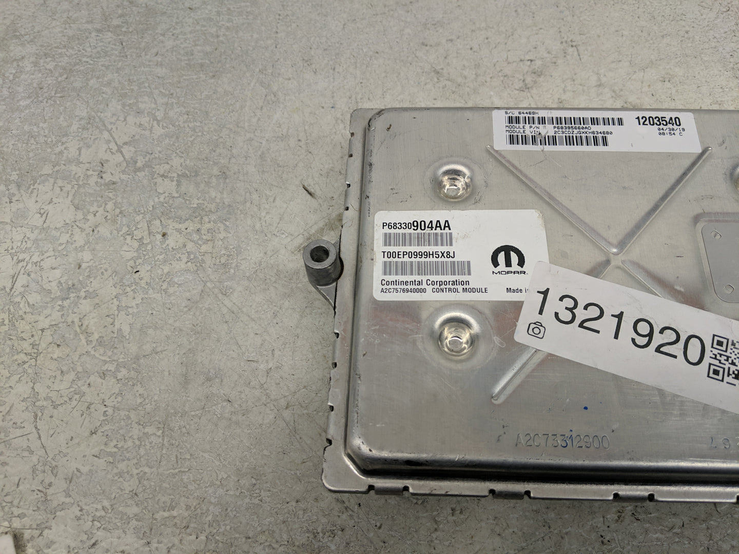 2018-2019 Dodge Charger PCM Engine Control Computer ECU ECM PCU OEM P/N:P68395660AD P68330904AA Fits Fits 2018 2019 OEM Used