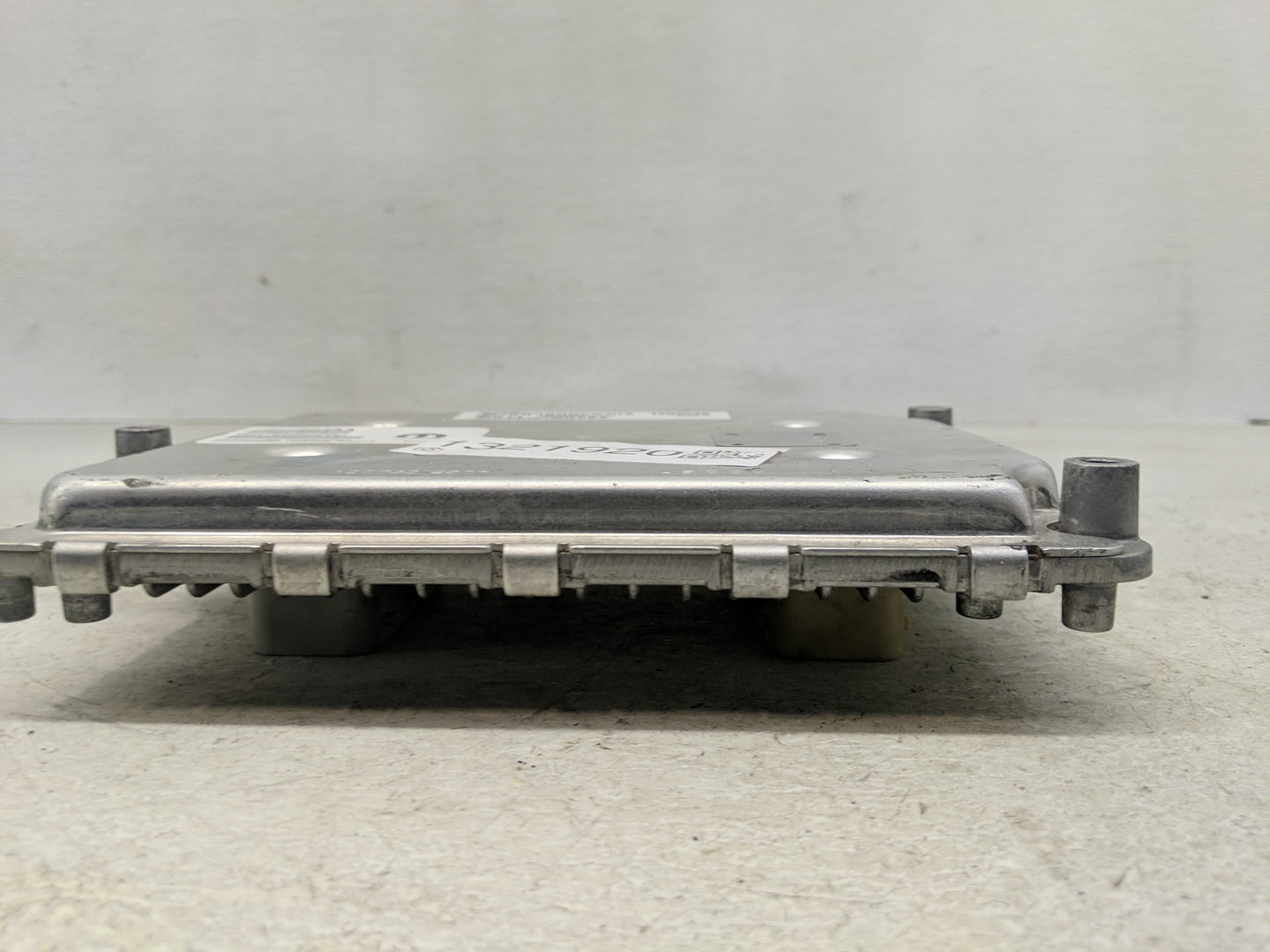 2018-2019 Dodge Charger PCM Engine Control Computer ECU ECM PCU OEM P/N:P68395660AD P68330904AA Fits Fits 2018 2019 OEM Used