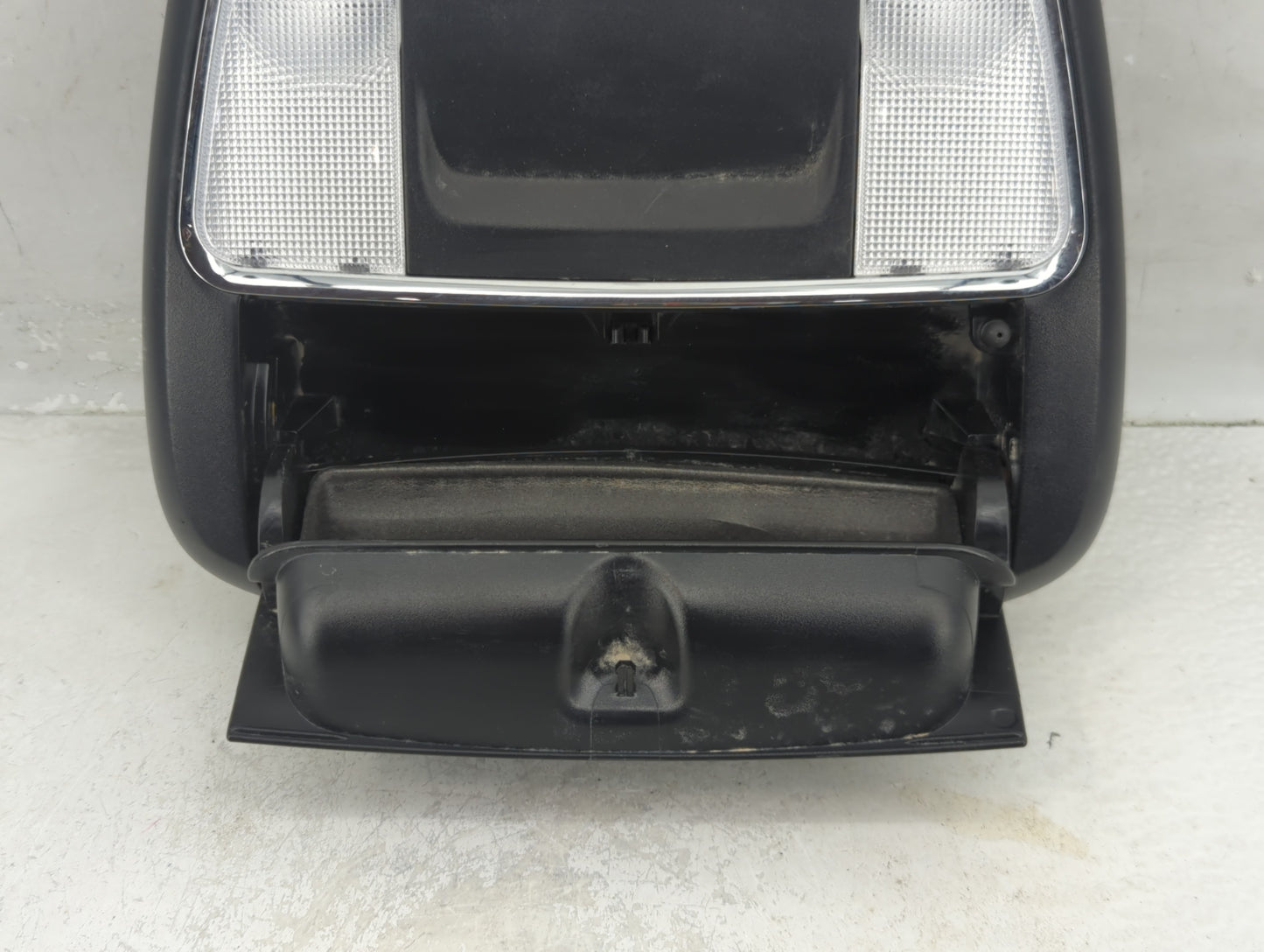 2019 Dodge Charger Overhead Roof Console 1323592 - Oemusedautoparts1.com