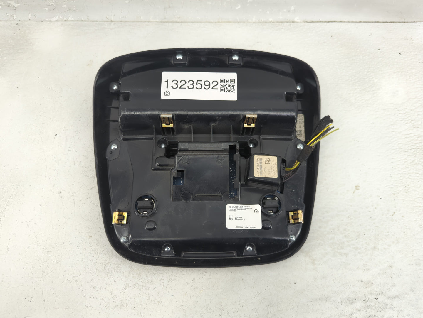 2019 Dodge Charger Overhead Roof Console 1323592 - Oemusedautoparts1.com