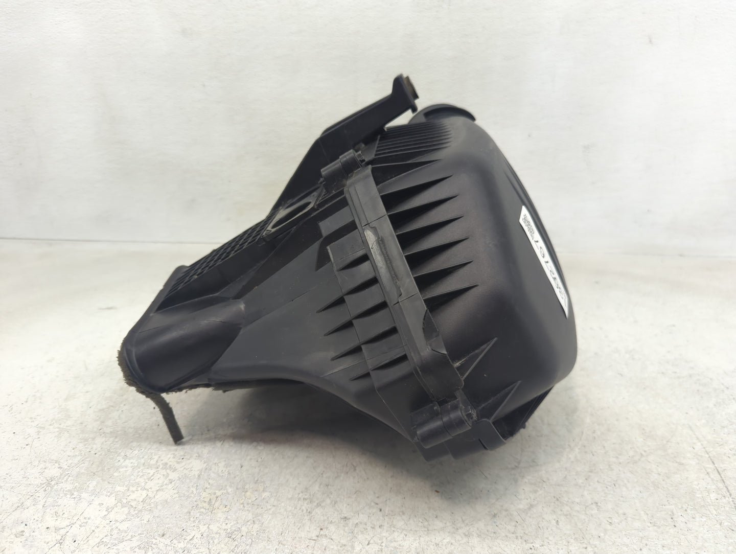2011-2019 Dodge Charger Air Cleaner Intake-duct Hose Tube - Oemusedautoparts1.com