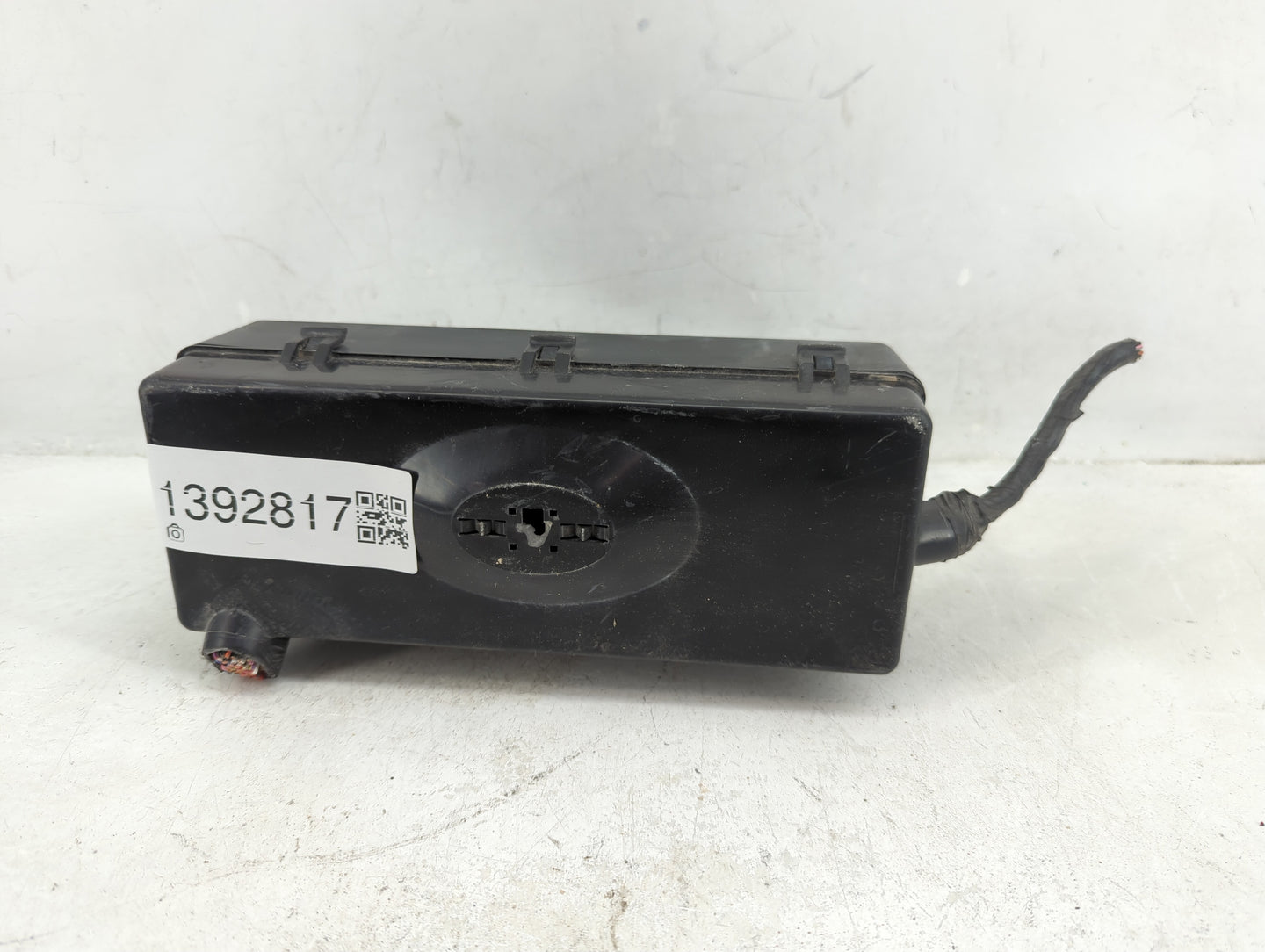 2019-2020 Dodge Charger Fusebox Fuse Box Panel Relay Module P/N:7154-0151-30 Fits Fits 2019 2020 OEM Used Auto Parts - Oemus