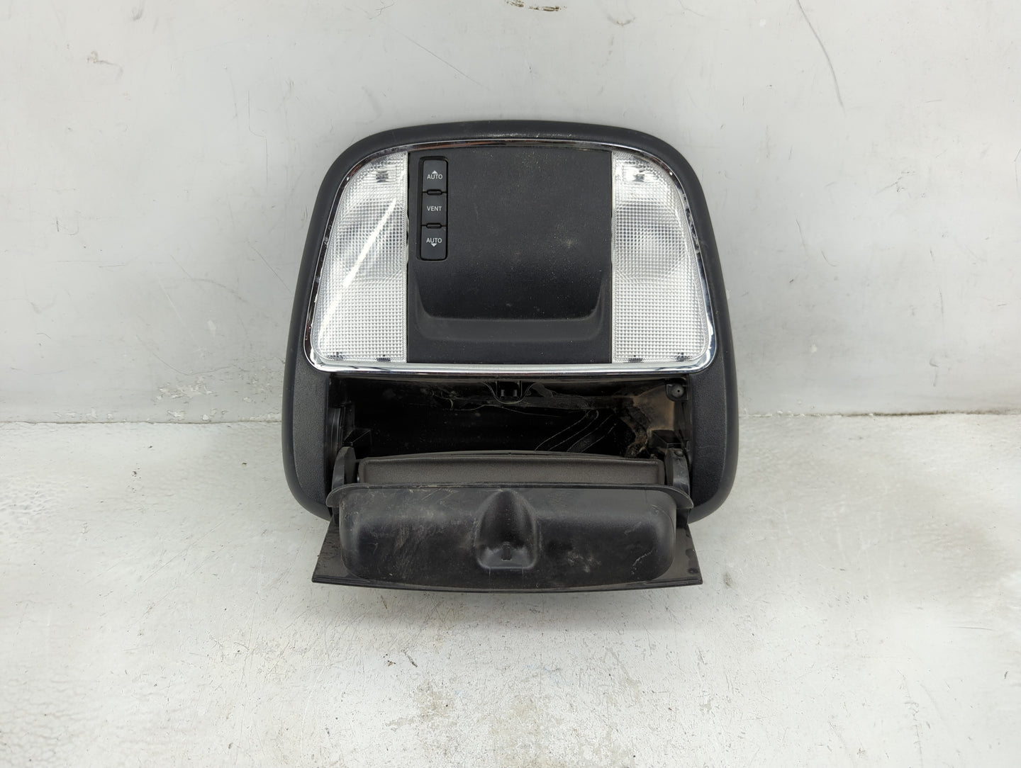 2015-2022 Dodge Charger Overhead Roof Console - Oemusedautoparts1.com