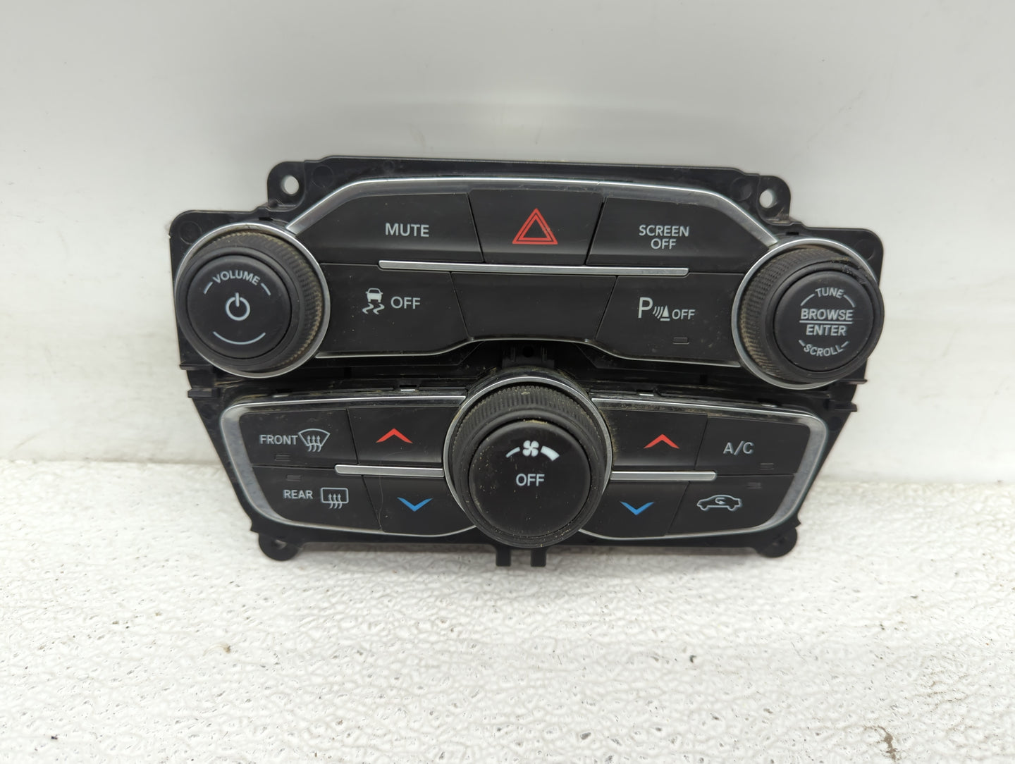 2017-2021 Dodge Charger Climate Control Module Temperature AC/Heater Replacement P/N:68293615AD Fits Fits 2017 2018 2019 202