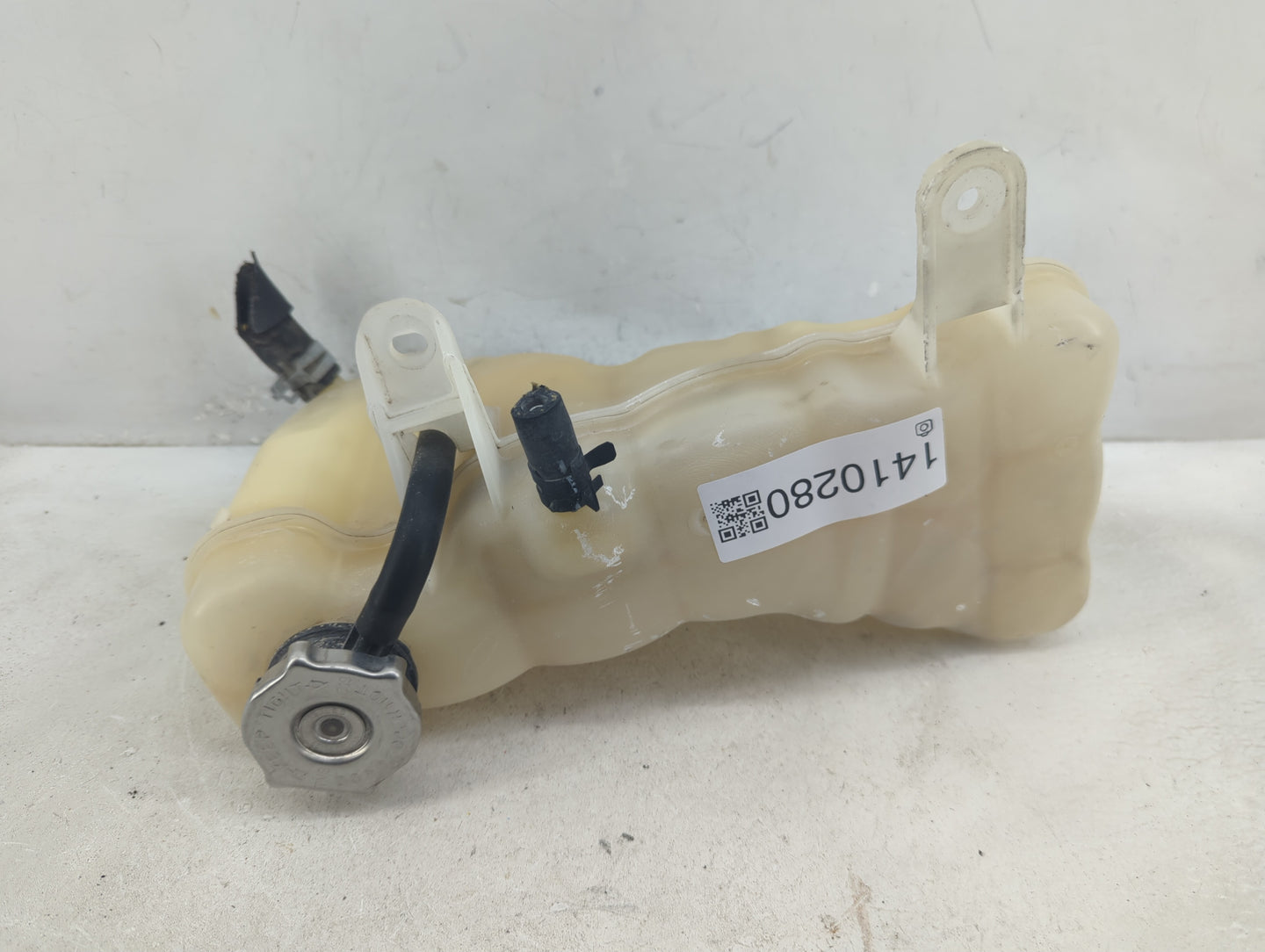 2011-2022 Dodge Charger Radiator Coolant Overflow Expansion Tank Bottle - Oemusedautoparts1.com