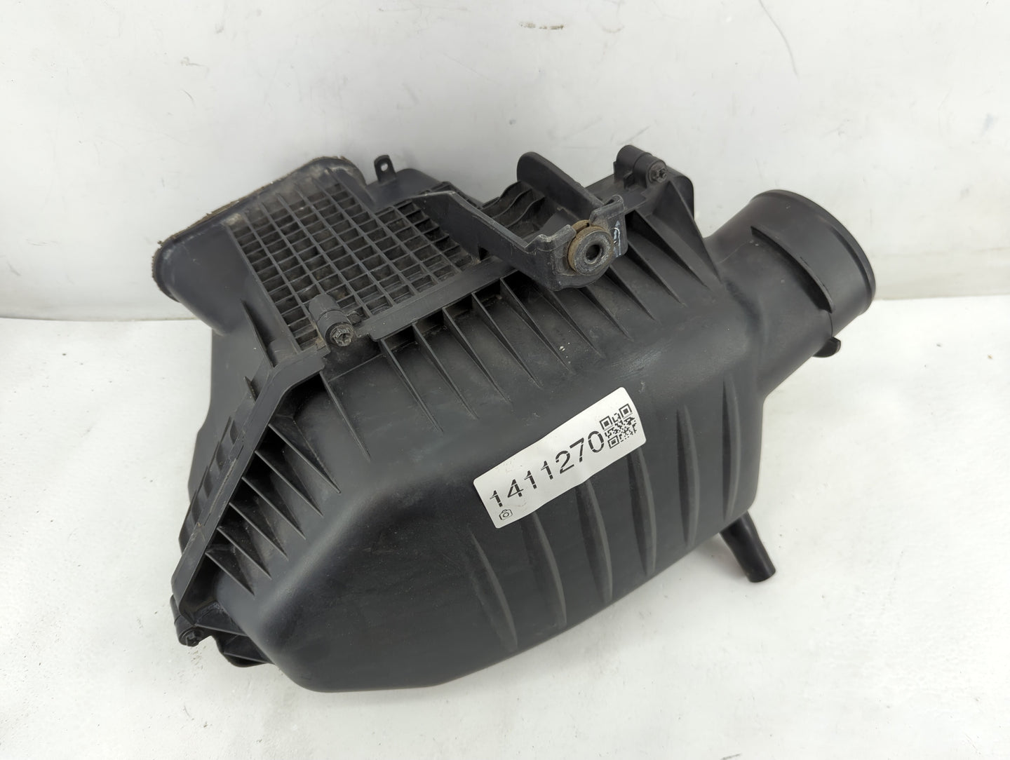 2011-2019 Dodge Charger Air Cleaner Intake-duct Hose Tube - Oemusedautoparts1.com