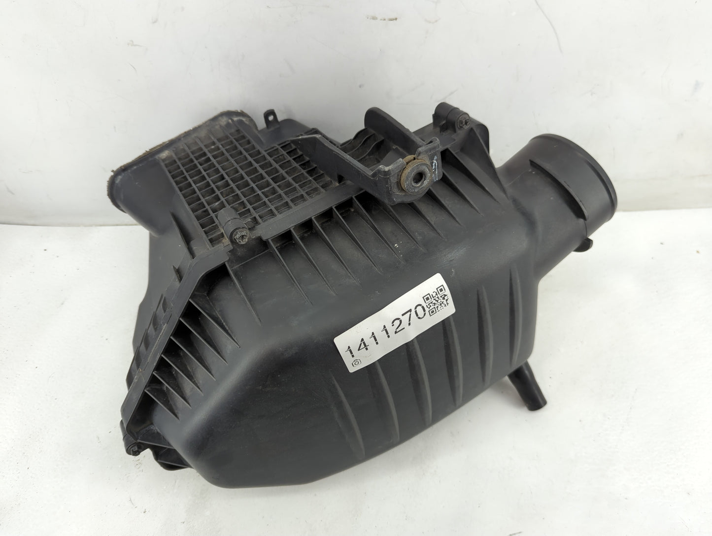 2011-2019 Dodge Charger Air Cleaner Intake-duct Hose Tube - Oemusedautoparts1.com
