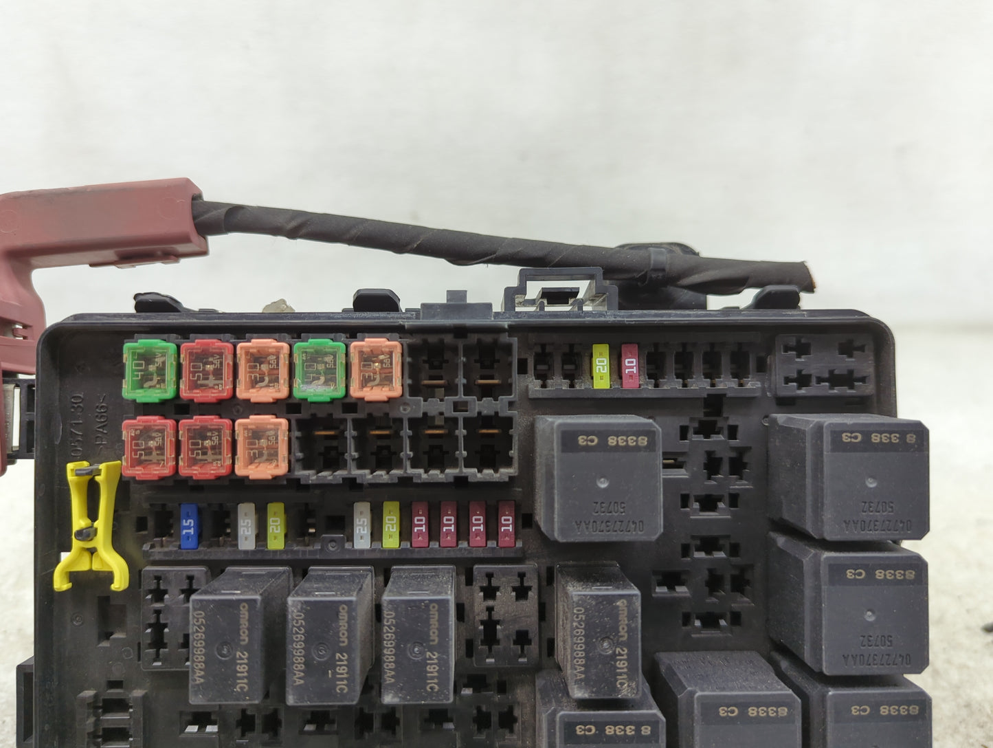 2015-2022 Dodge Charger Fusebox Fuse Box Relay Module Tipm 16238cw - Oemusedautoparts1.com