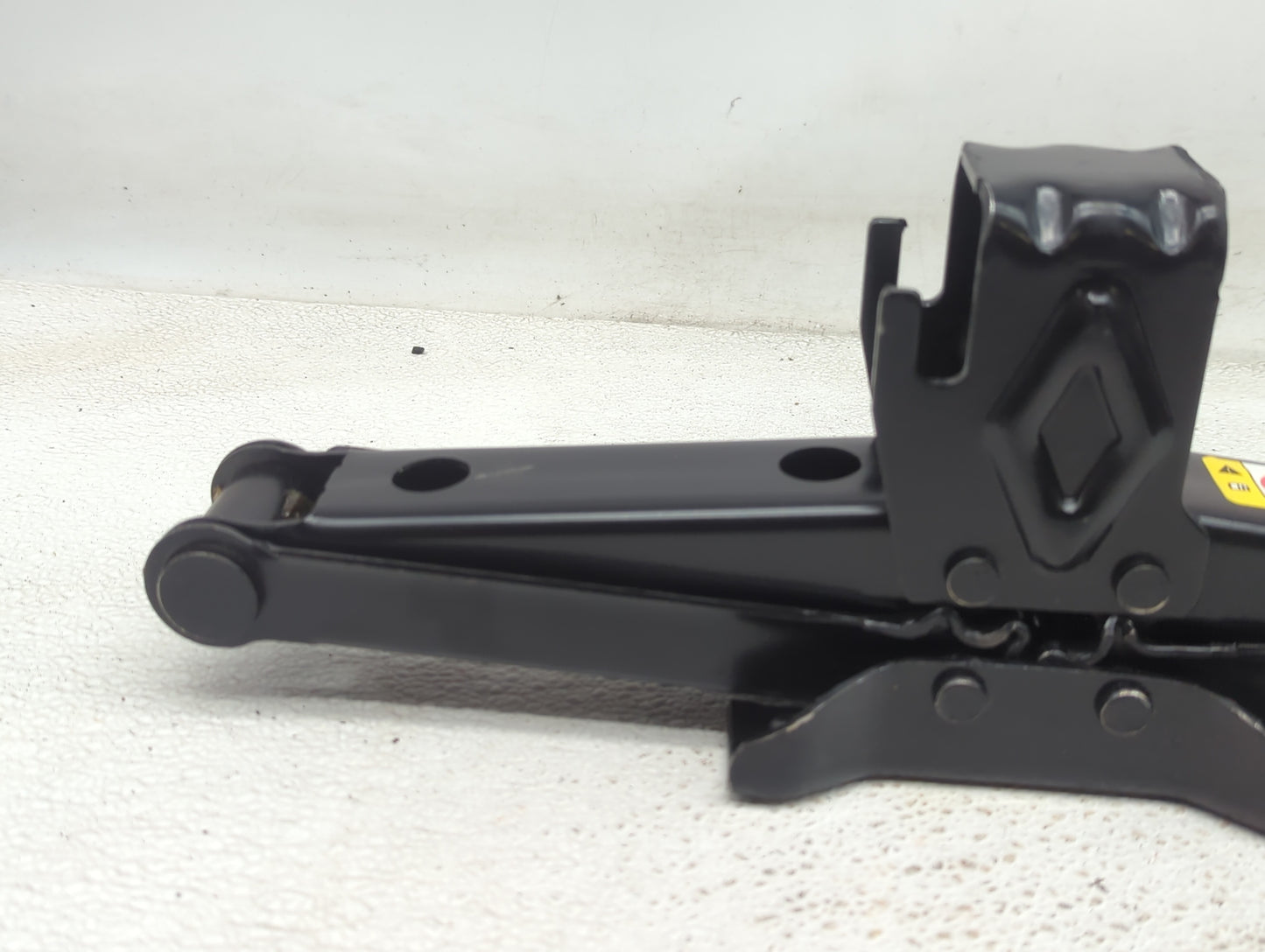 2019 Dodge Charger Spare Scissor Car Jack - Oemusedautoparts1.com