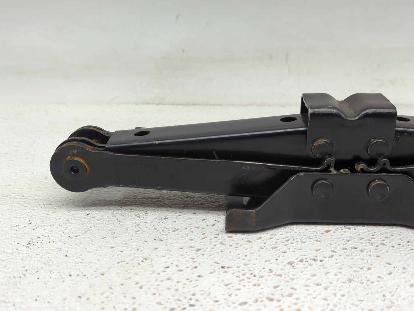 2019 Dodge Charger Spare Scissor Car Jack - Oemusedautoparts1.com