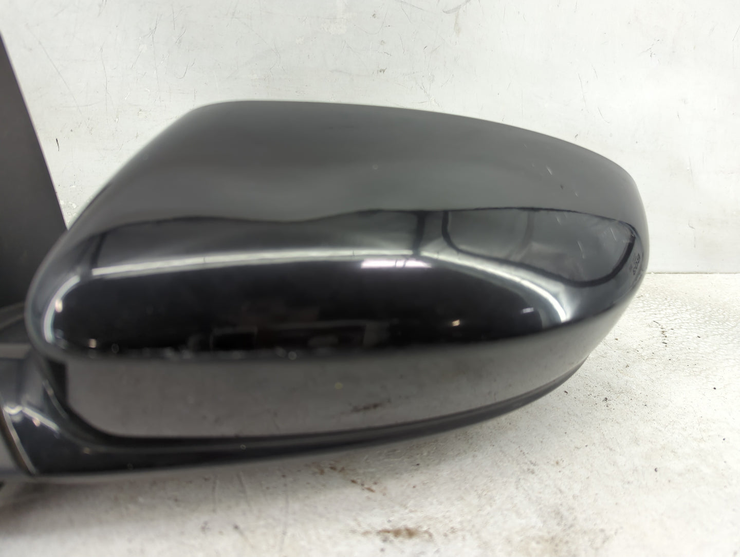 2015-2020 Dodge Charger Driver Side View Mirror - Left Door Mirror OEM Used - Oemusedautoparts1.com
