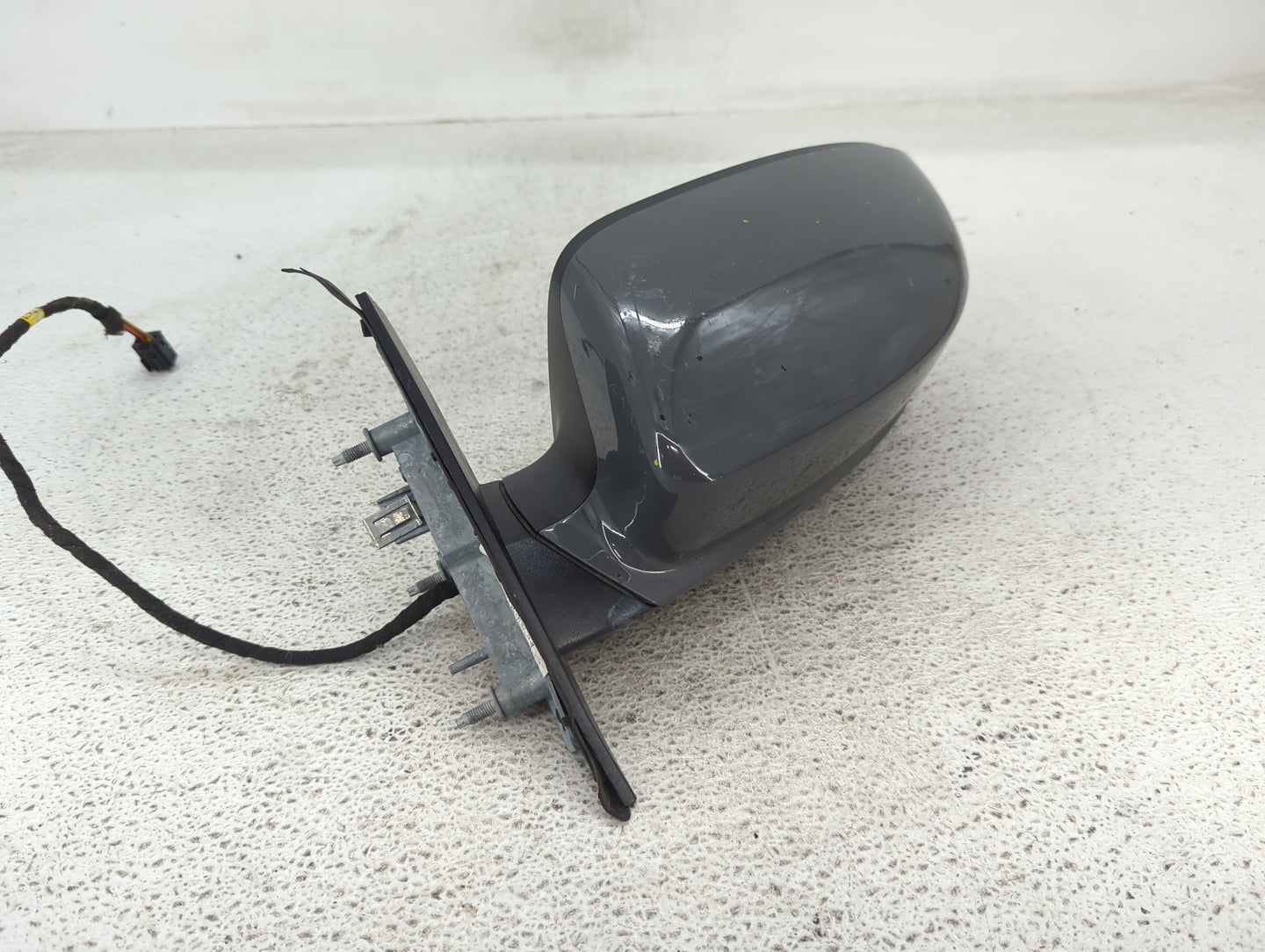 2015-2020 Dodge Charger Driver Side View Mirror - Left Door Mirror OEM Used - Oemusedautoparts1.com