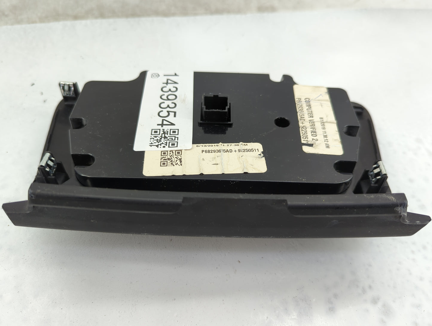 2017-2021 Dodge Charger Climate Control Module Temperature AC/Heater Replacement Fits Fits 2017 2018 2019 2020 2021 OEM Used